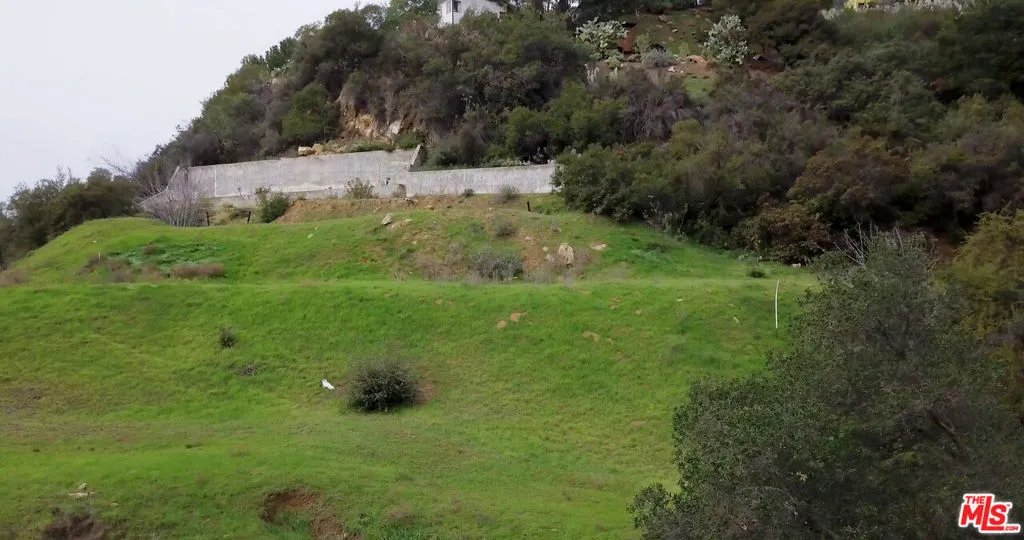 22755 Chamera Lane, Topanga, California 90290 — photo 5