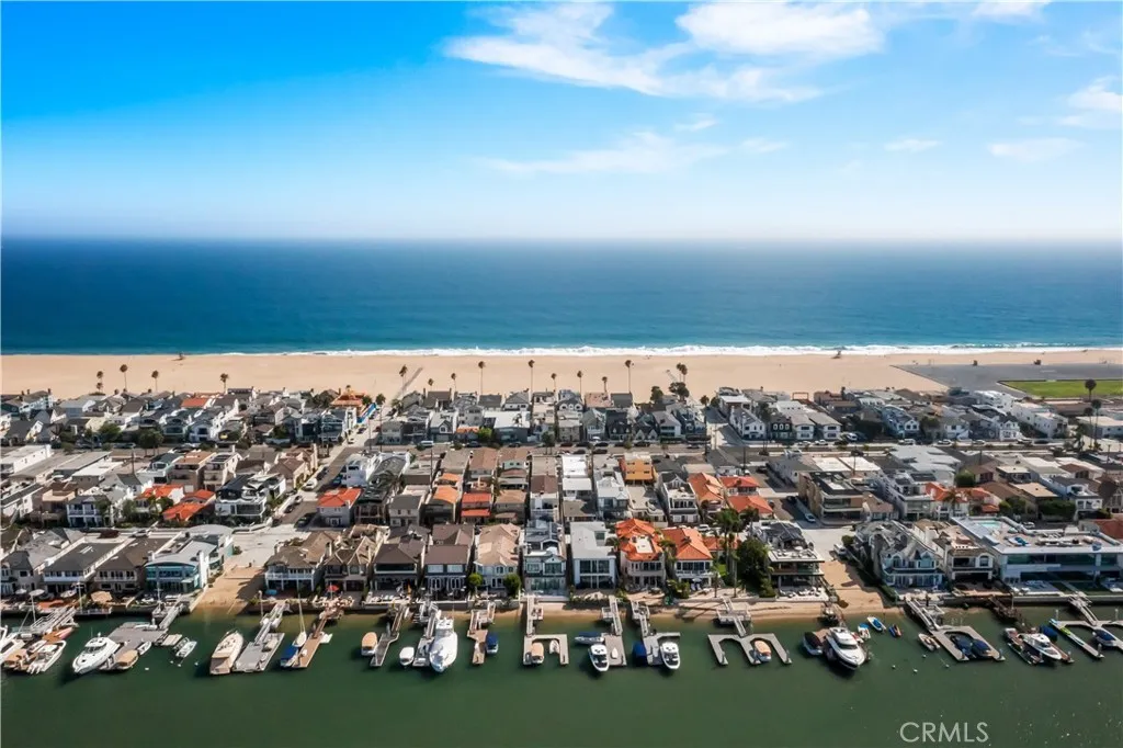 1128 W Balboa Blvd, Newport Beach, California 92661 — photo 4