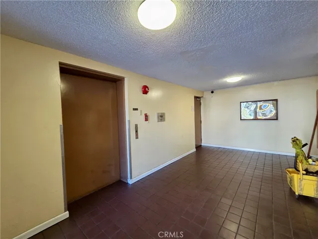 200 S Reno, Los Angeles, California 90057 — photo 4