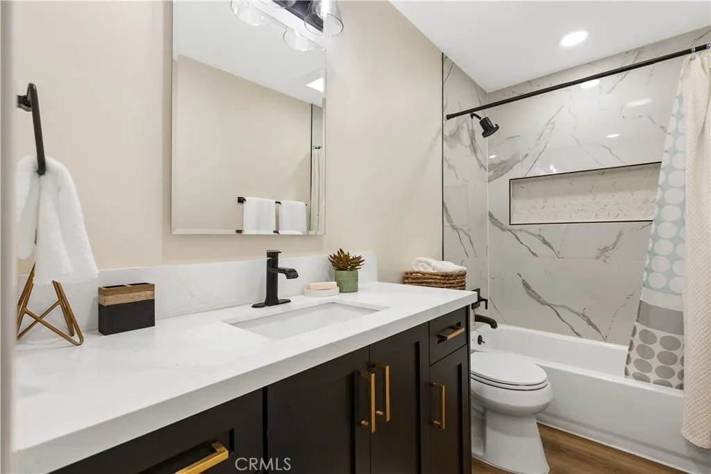 Bathroom Bathroom