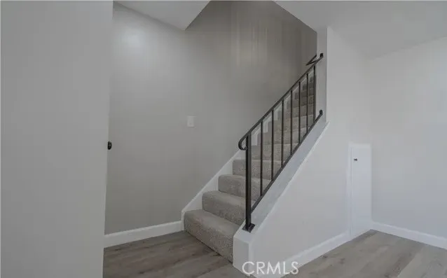 24219 La Glorita, Newhall, California 91321 — photo 5