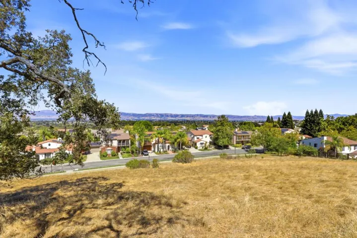 2034 Portmarnock Way, Gilroy, California 95020 — photo 4