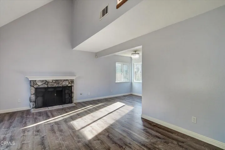 04-1036 Cogburn Lane-4