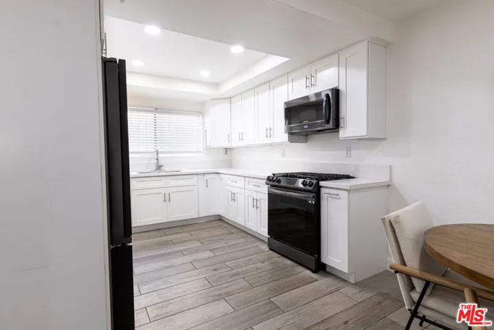 13400 Doty Avenue 1, Hawthorne, California 90250 — photo 5