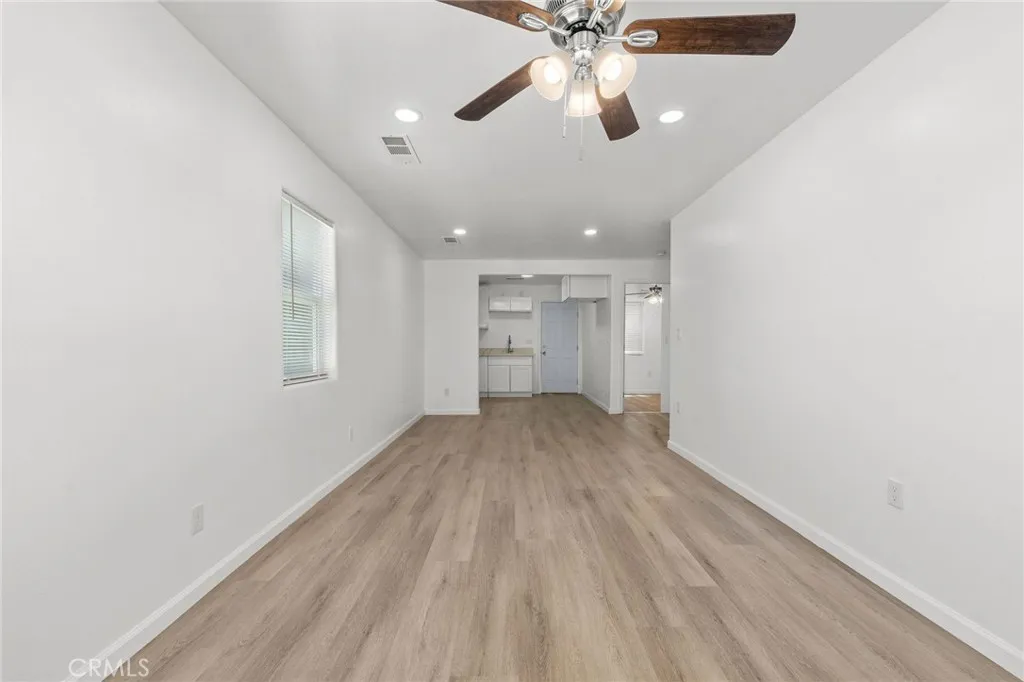 203 E Belle, Bakersfield, California 93308 — photo 5