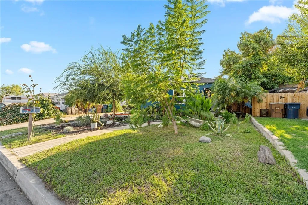 2325 Barnett, Bakersfield, California 93308 — photo 4