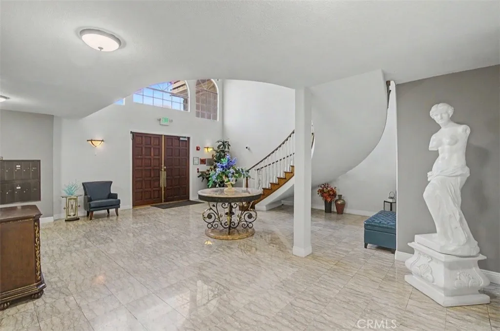 2020 S Western 3, San Pedro, California 90732 — photo 5