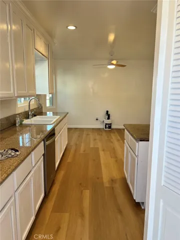 324 W Oliver, San Pedro, California 90731 — photo 5