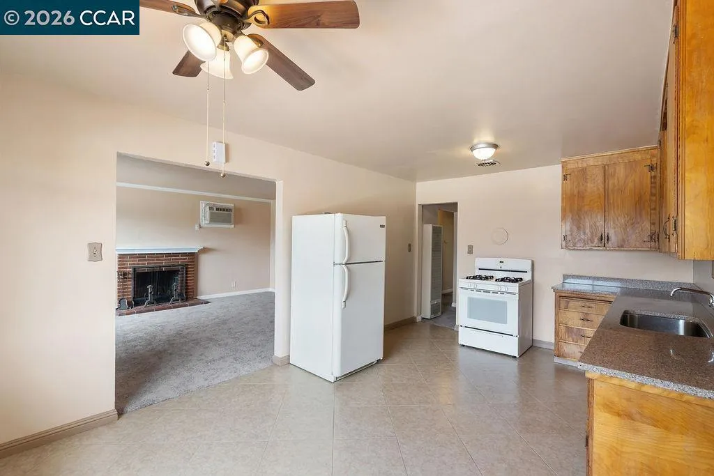 3267 William Way, Pittsburg, California 94565 — photo 5