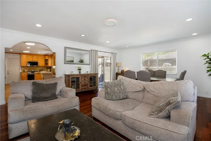 11852 Vanport Avenue, Sylmar, California 91342 — photo 5