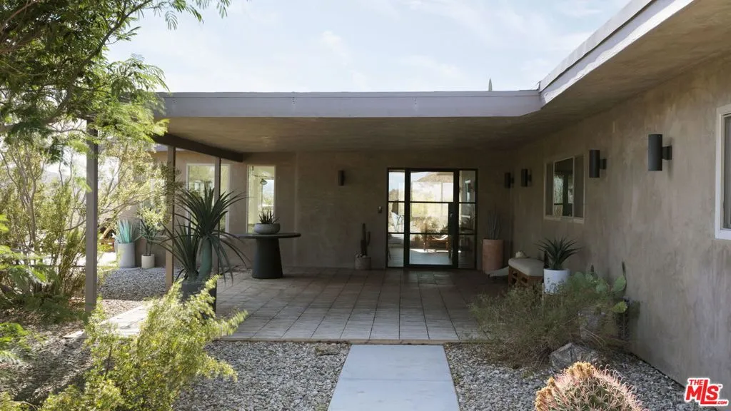 59856 Sun Mesa Drive, Yucca Valley, California 92284 — photo 4