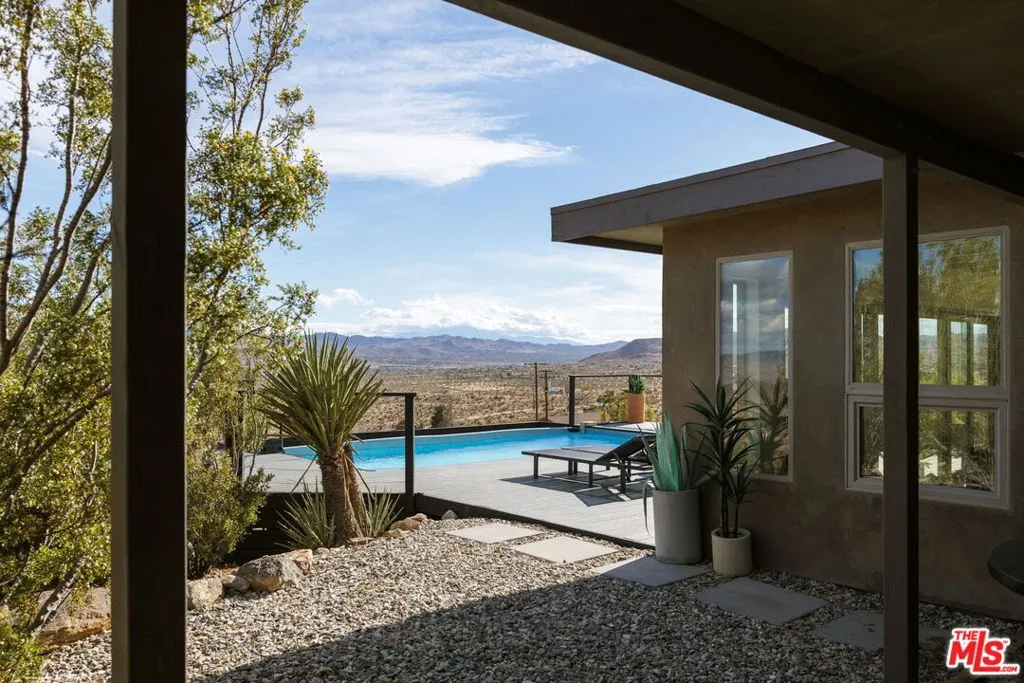 59856 Sun Mesa Drive, Yucca Valley, California 92284 — photo 5