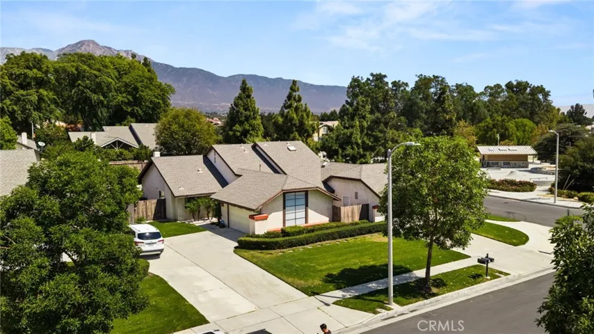 8584 Sandalwood Court, Rancho Cucamonga, California 91730 — photo 4