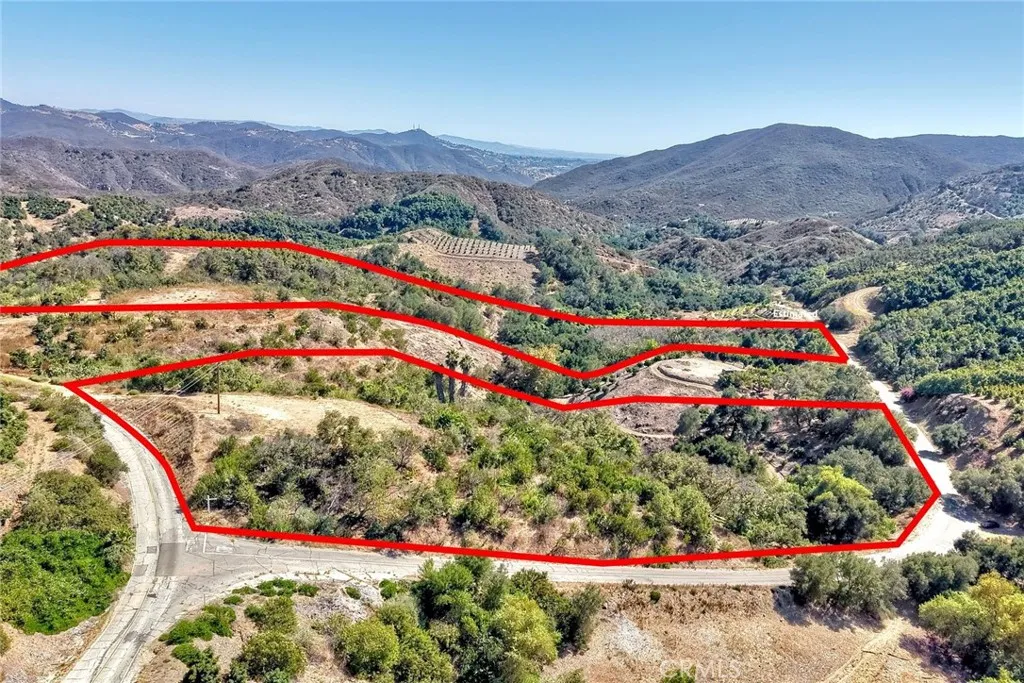 2 Via De Los Robles, Temecula, California 92590 — photo 4