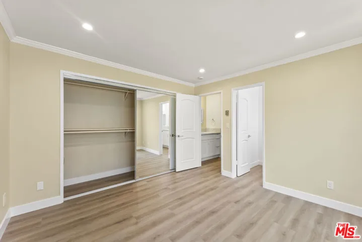 2901 4th Street 213, Santa Monica, California 90405 — photo 4