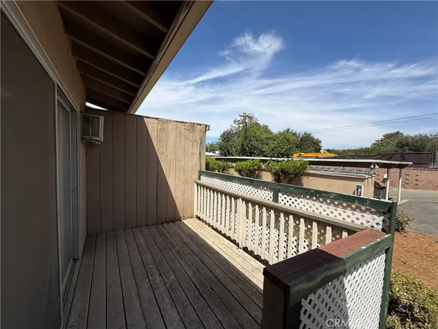 12784 California, Yucaipa, California 92399 — photo 4