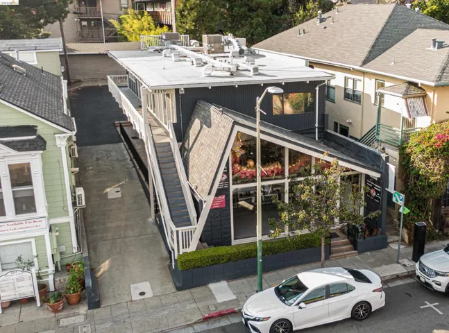 4319 Piedmont Ave, Oakland, California 94611 — photo 4