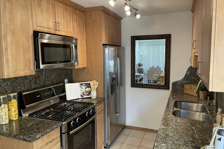 1600 Ardmore 229, Hermosa Beach, California 90254 — photo 4