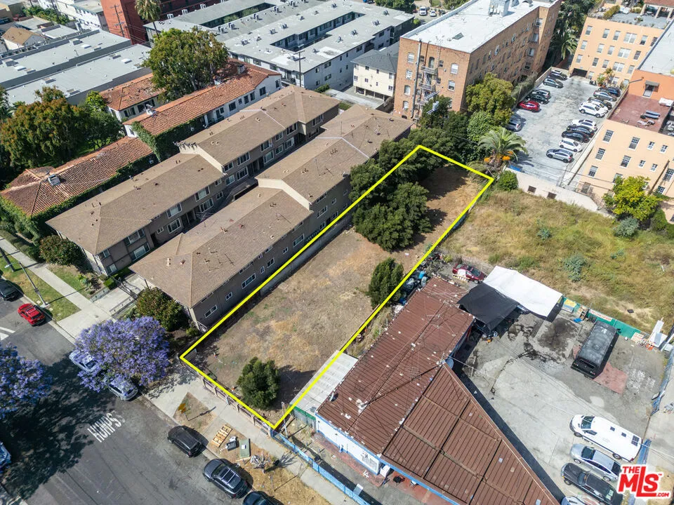 1853 Garfield Pl