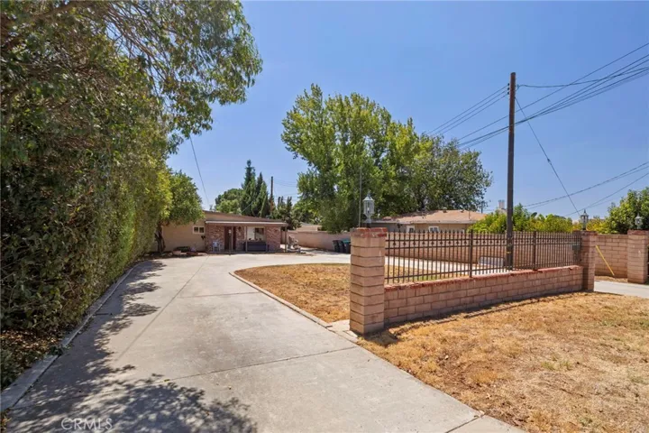 40041 Dutton, Cherry Valley, California 92223 — photo 5