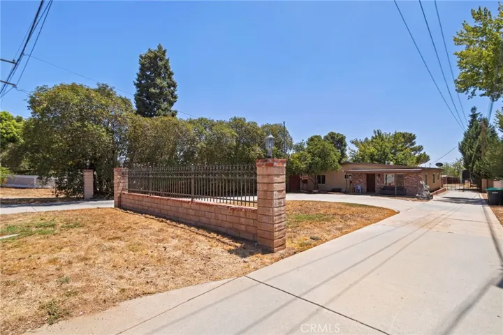 40041 Dutton, Cherry Valley, California 92223 — photo 5