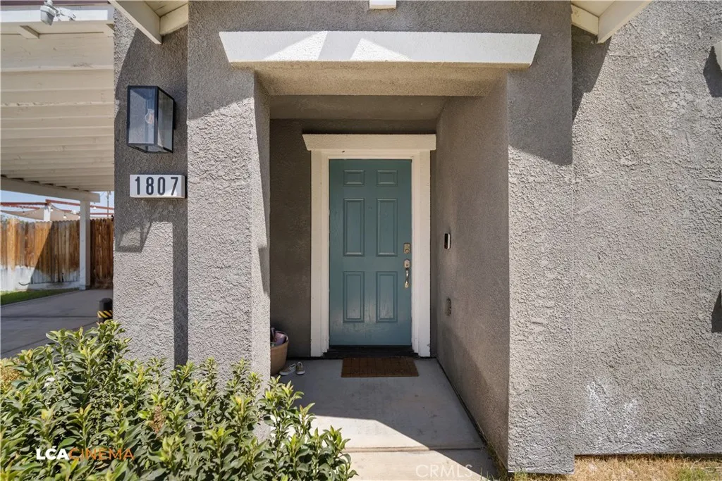 1807 Keepsake Court, Bakersfield, California 93307 — photo 5