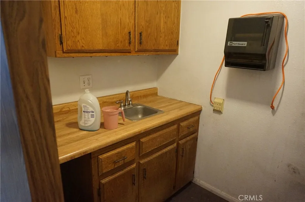 15251 Boyle Avenue, Fontana, California 92337 — photo 4
