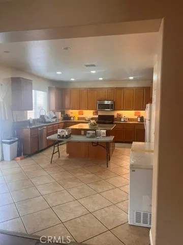 12910 La Costa Court, Hesperia, California 92344 — photo 4