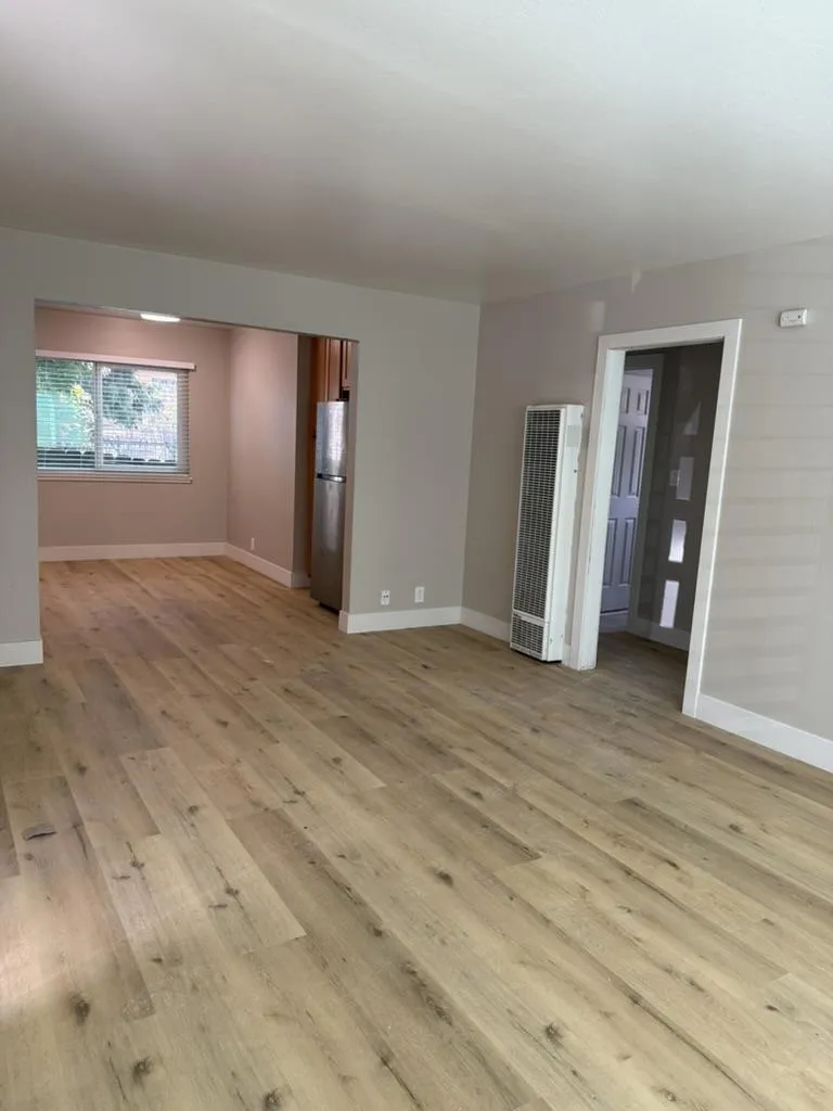 330 S Willard Ave #4