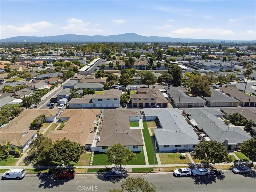 16402 San Jacinto