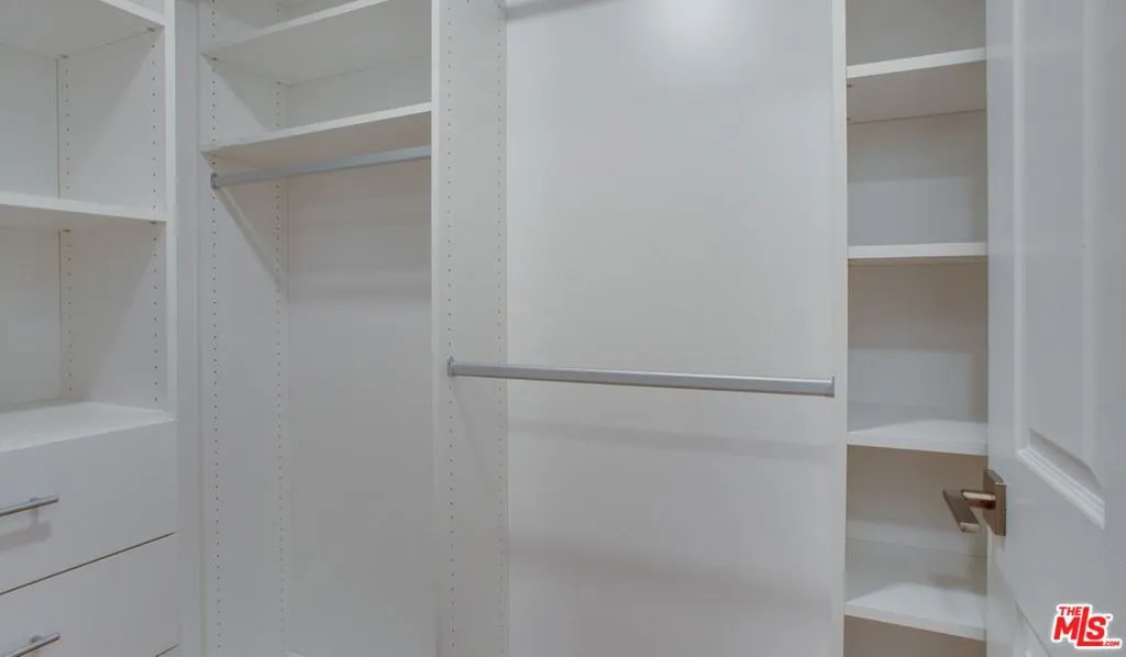 5553 W 6th Street 3-110, Los Angeles, California 90036 — photo 4