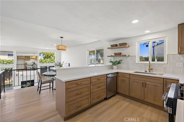2707 Vanderbilt Lane 3, Redondo Beach, California 90278 — photo 4