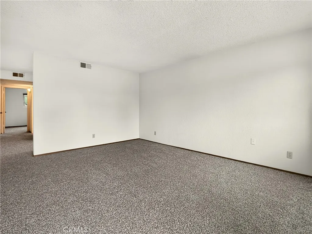 1745 Kings, Paso Robles, California 93446 — photo 4