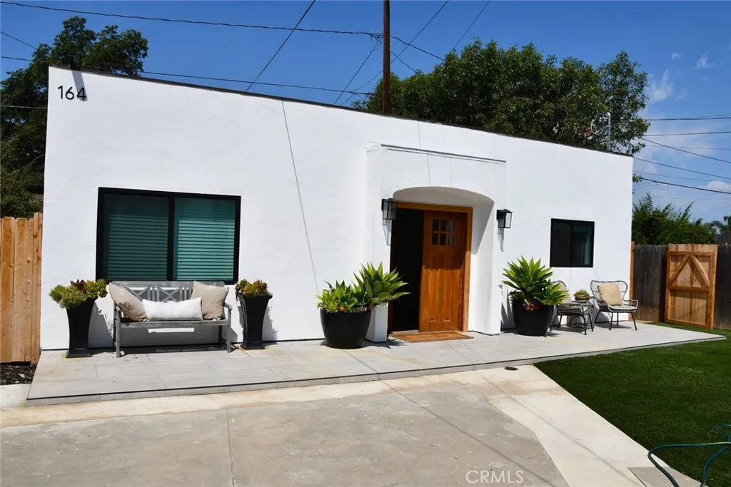 164 S Citrus