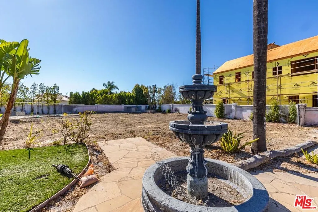 16661 Cumbre Verde Court, Los Angeles, California 90272 — photo 5