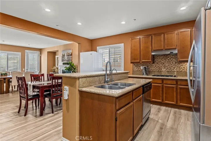16575 Butano Place, Fontana, California 92336 — photo 5