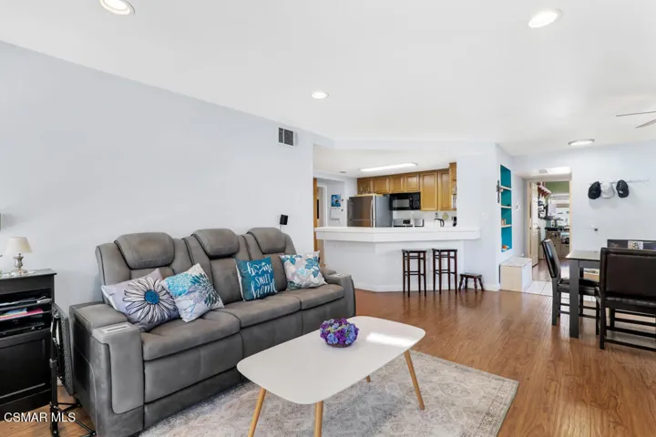 6059 Paseo Encantada, Camarillo, California 93012 — photo 5