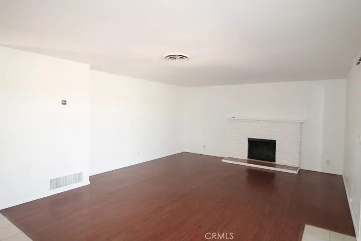 25626 Eaton, Barstow, California 92311 — photo 4