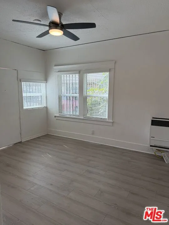 Master with separate entrance