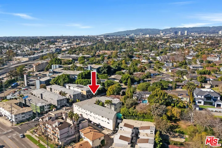3410 Club Drive, Los Angeles, California 90064 — photo 5