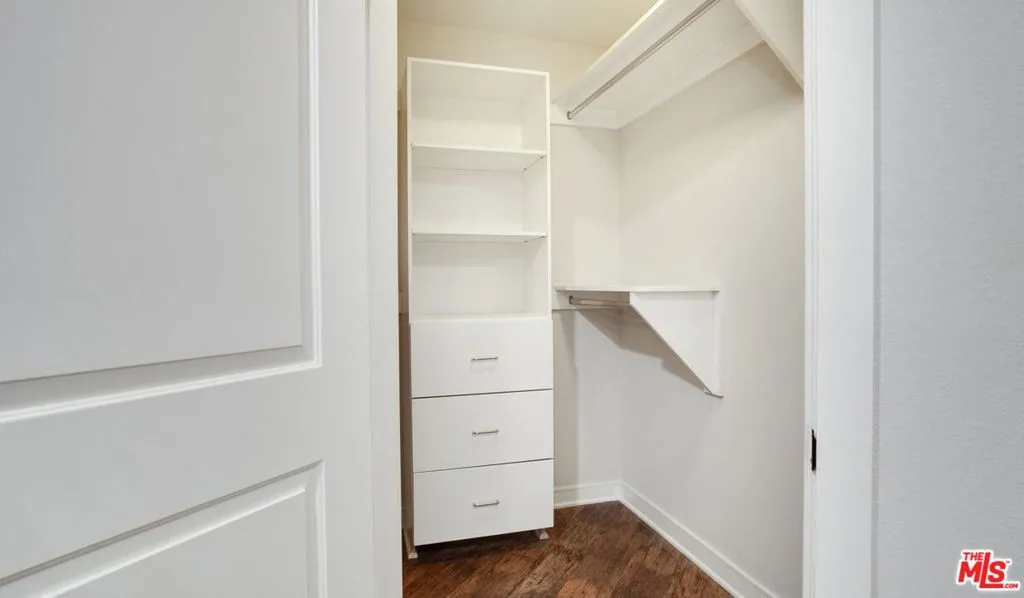 7660 Beverly Boulevard 115, Los Angeles, California 90036 — photo 5