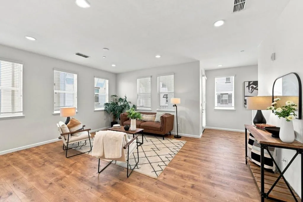 2733 Sorano Court 6, San Jose, California 95111 — photo 5
