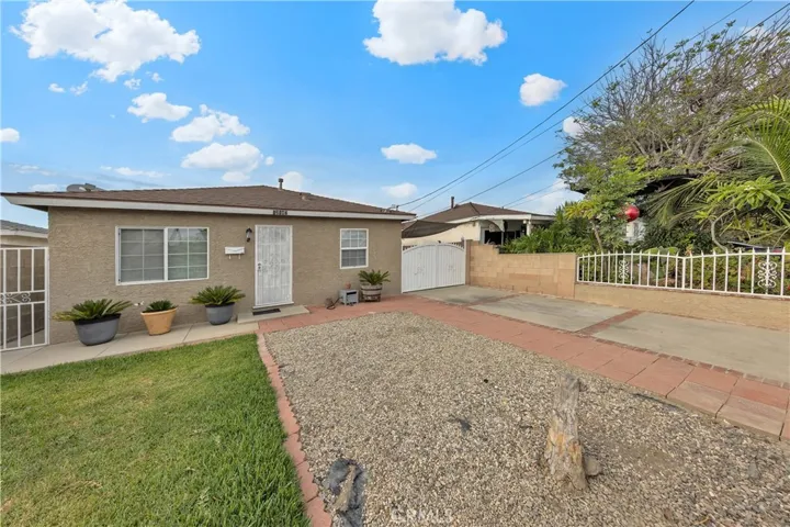 12147 Molette, Norwalk, California 90650 — photo 4