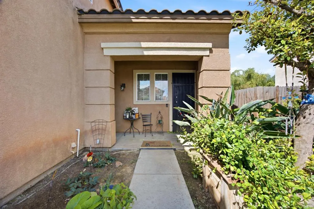 6213 Brewer Creek Drive, Bakersfield, California 93313 — photo 4