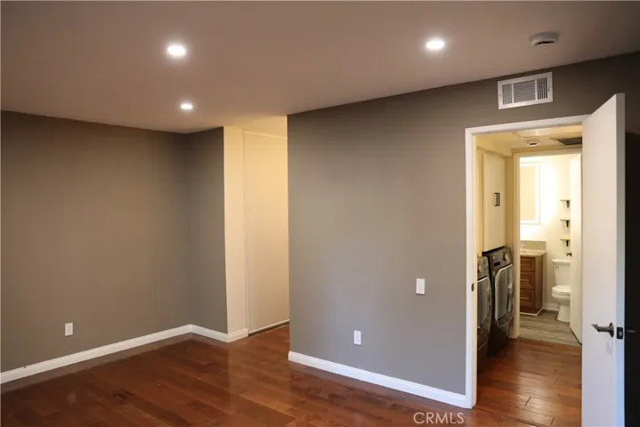 9600 Van Nuys Boulevard 107, Panorama City, California 91402 — photo 5