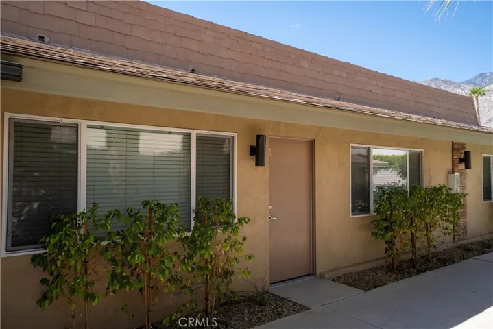 555 S Thornhill Road 4, Palm Springs, California 92264 — photo 5