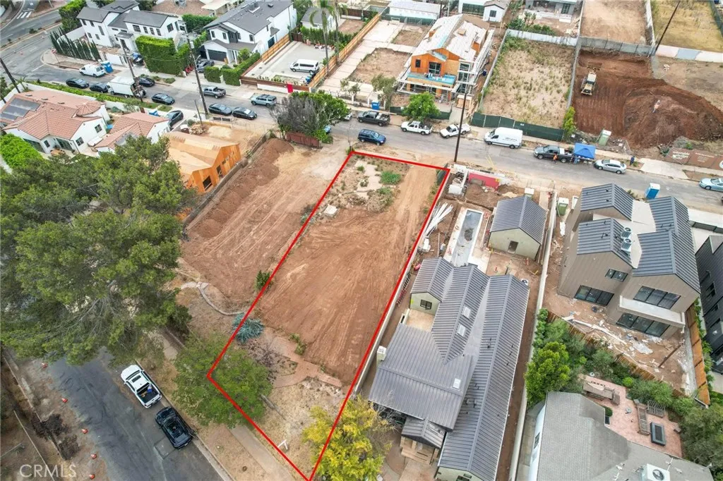 727 Chautauqua Blvd