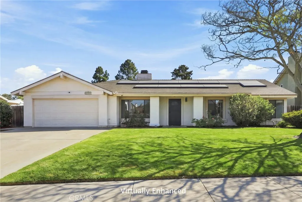 4390 Valley Dr