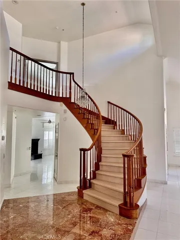 1000 Calle Allegre, Glendale, California 91208 — photo 5