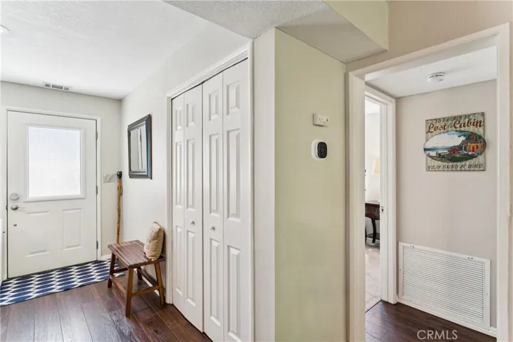 378 Oak Drive, Lake Arrowhead, California 92352 — photo 5